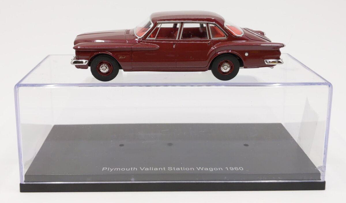BOS Models 1:43 Diecast 1960 Plymouth Valiant Station Wagon VG