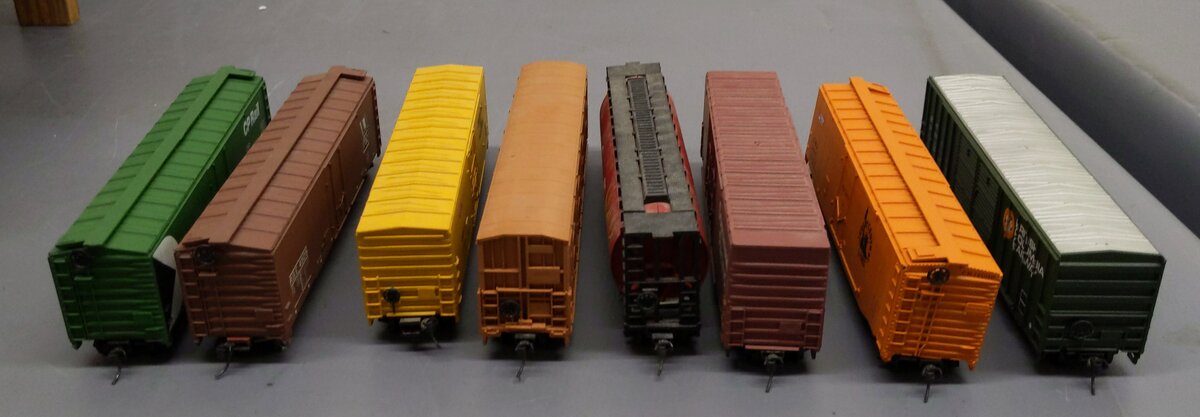 Generic HO Scale Freight Cars [8] VG