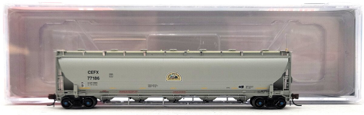 BLMA Models 19017 N CEFX 5660 Covered Hopper #77186 LN/Box