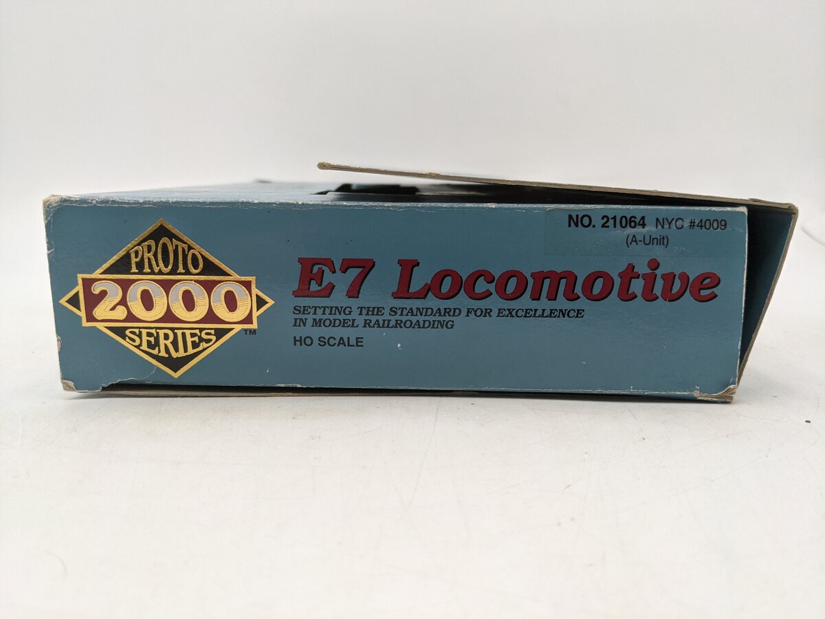 Proto 2000 21064 HO Scale New York Central Powered Diesel Locomotive #4009 VG/Box