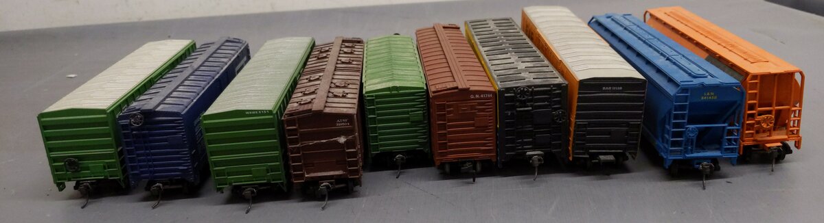Accurail & Other Assorted HO Scale Freight Cars [10] EX