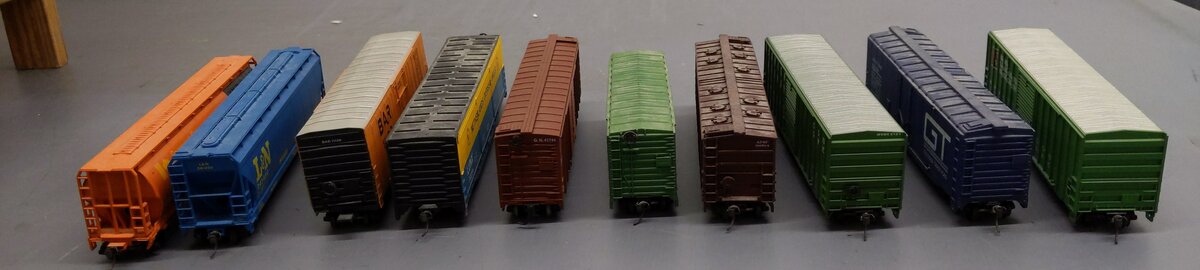 Accurail & Other Assorted HO Scale Freight Cars [10] EX