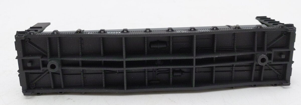 Rivarossi 2206 HO Scale Flat Car W/ Pipes #63234 EX/Box