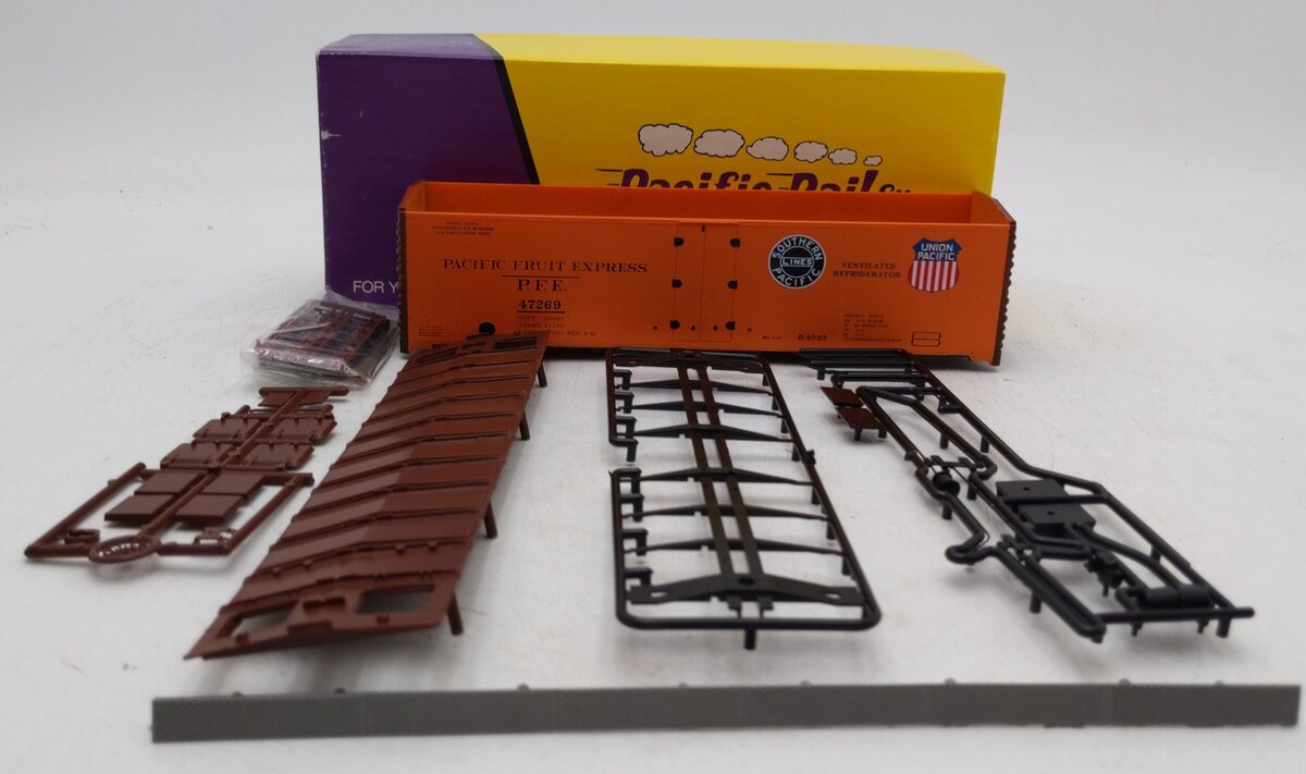 Pacific Rail 2310.2 S Pacific Fruit Express R-40-23 Steel Ice Reefer Kit #47269 NIB