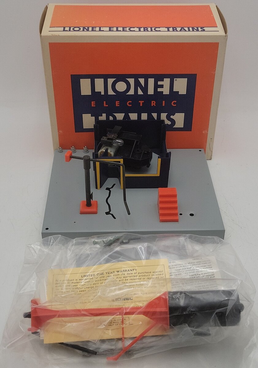 Lionel 6-12701 O Gauge Operating Diesel Fueling Station EX/Box