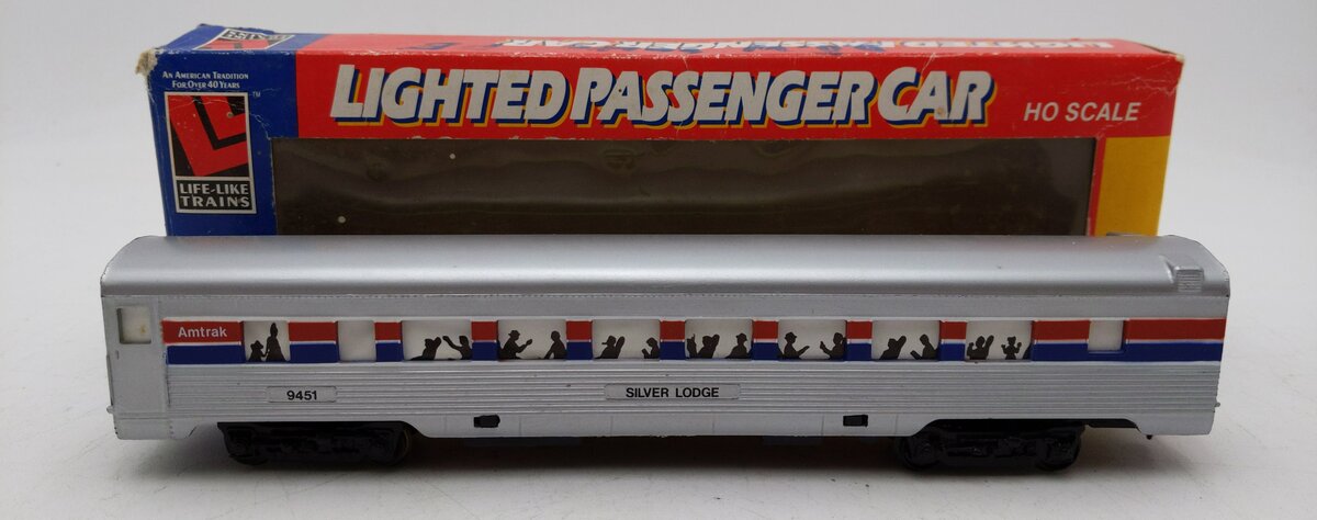 Life Like 8079 HO Scale Amtrak Coach Car #9451 EX/Box