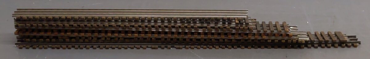 Assorted Ross O Scale Straight Track Sections 22 to 33 inches [9] VG
