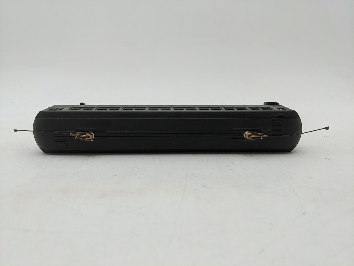 HO Unlettered Electric Locomotive VG