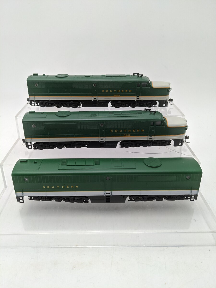 HO Scale Diesel Locomotives [3]
