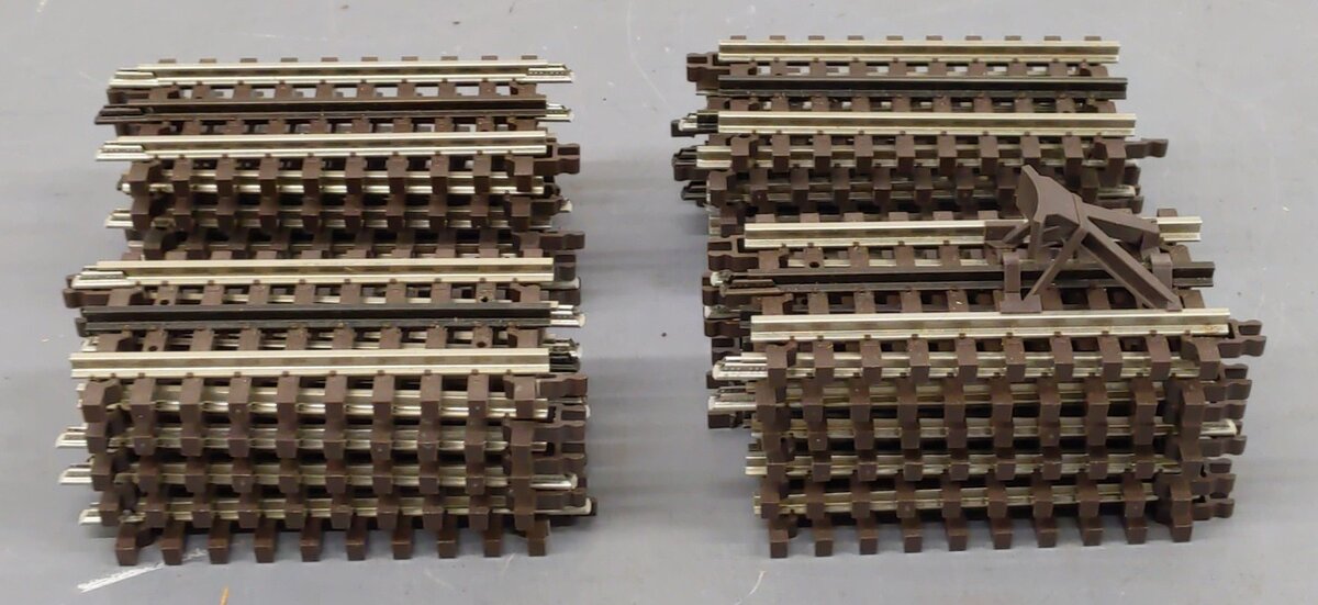 Atlas 6051 O Nickel Silver 4-1/2" Straight Track with Brown Ties (21) VG