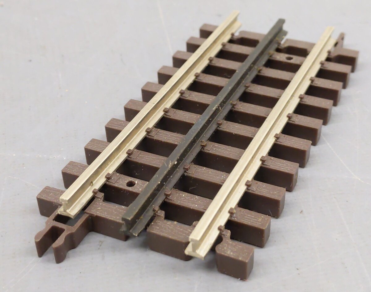 Atlas 6051 O Nickel Silver 4-1/2" Straight Track with Brown Ties (21) VG