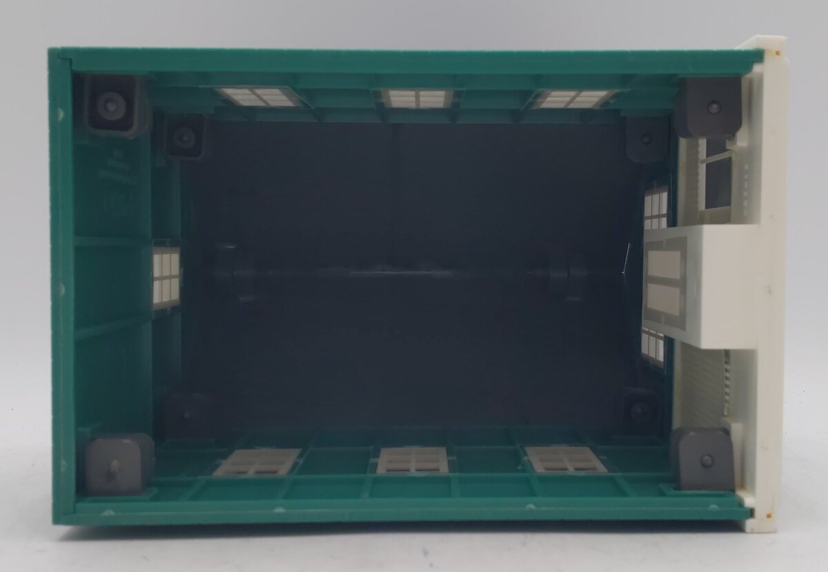 Piko 62217 G Scale Family Dentistry Building Kit - Assembled EX