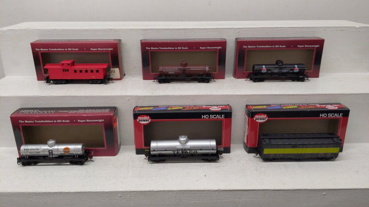 Mantua & Model Power Assorted Train Cars [6] EX/Box