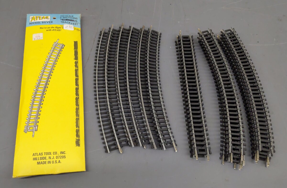 Life Like 8766 HO Scale Thundering Rails Diesel Train Set VG/Box