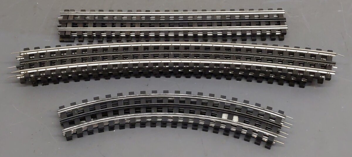 Assorted Ross O Scale Curved and Straight Track Sections 14 to 21 inches [7] EX