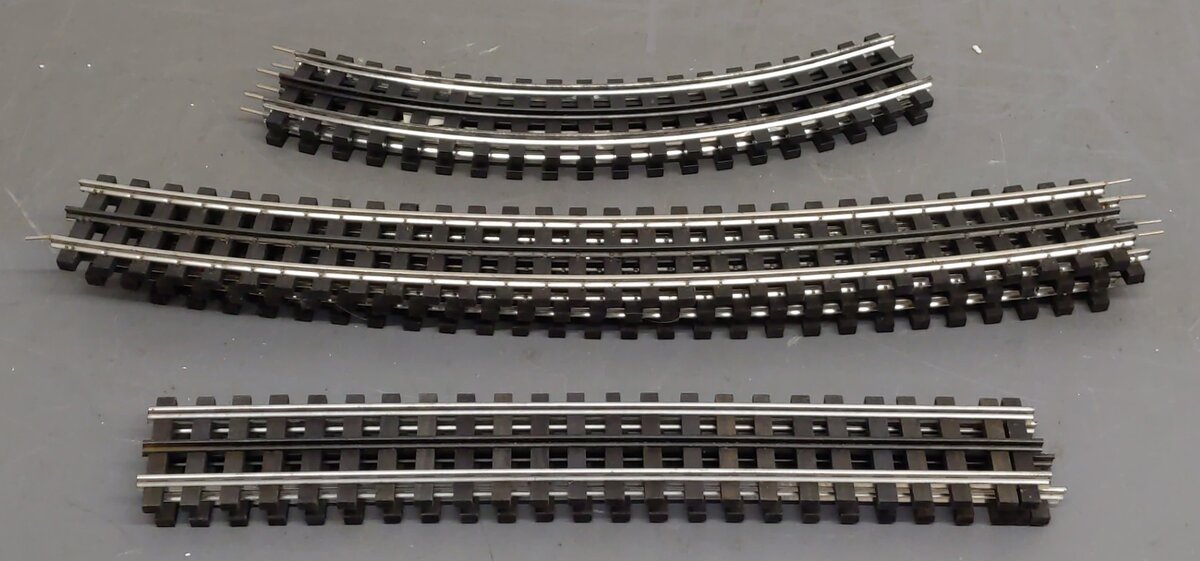 Assorted Ross O Scale Curved and Straight Track Sections 14 to 21 inches [7] EX