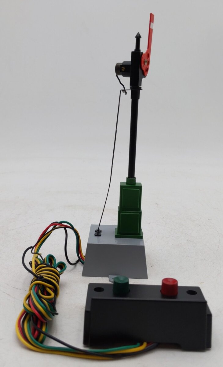 American Flyer 6-49835 S Scale Semaphore Block Signal #588 NIB