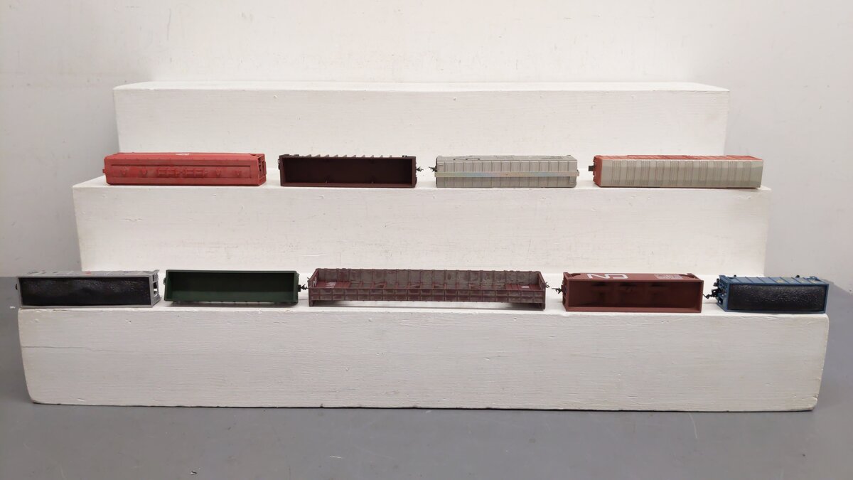 Athearn and Others HO Assorted Freight Cars 623363, 115391, 836, 232001, 3225[9] VG