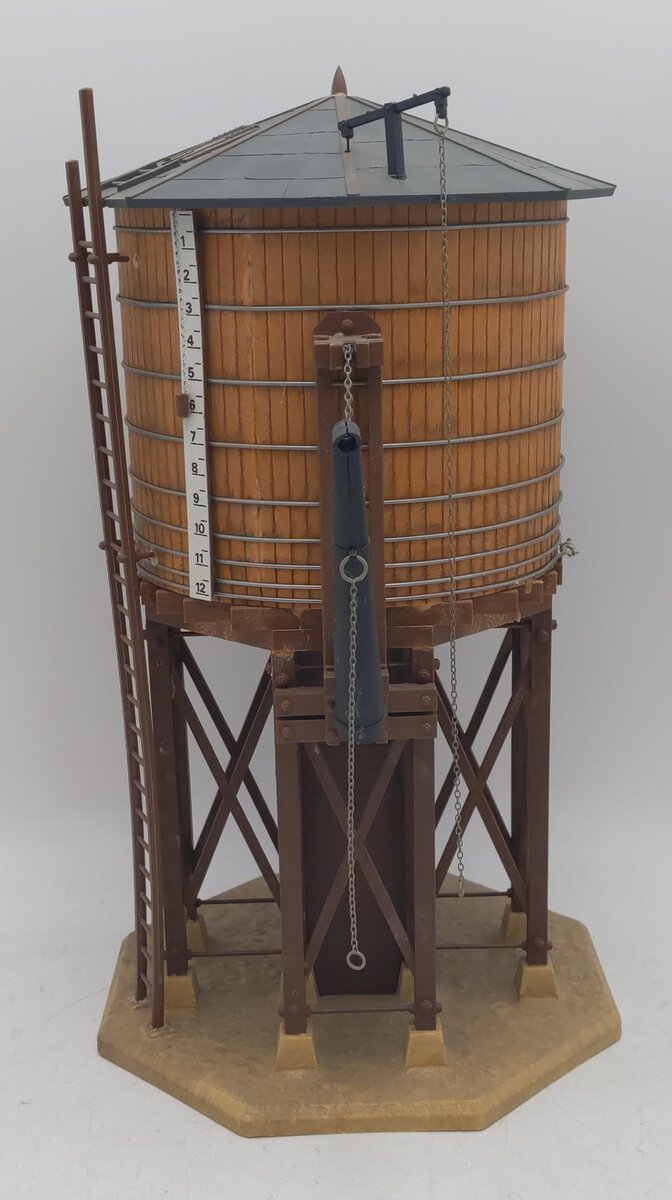 Pola 923 G Scale Water Tower Kit- Assembled EX