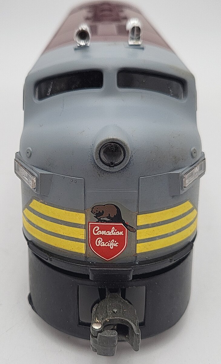 Lionel 6-8365 O Canadian Pacific F3 A Powered Diesel Locomotive EX