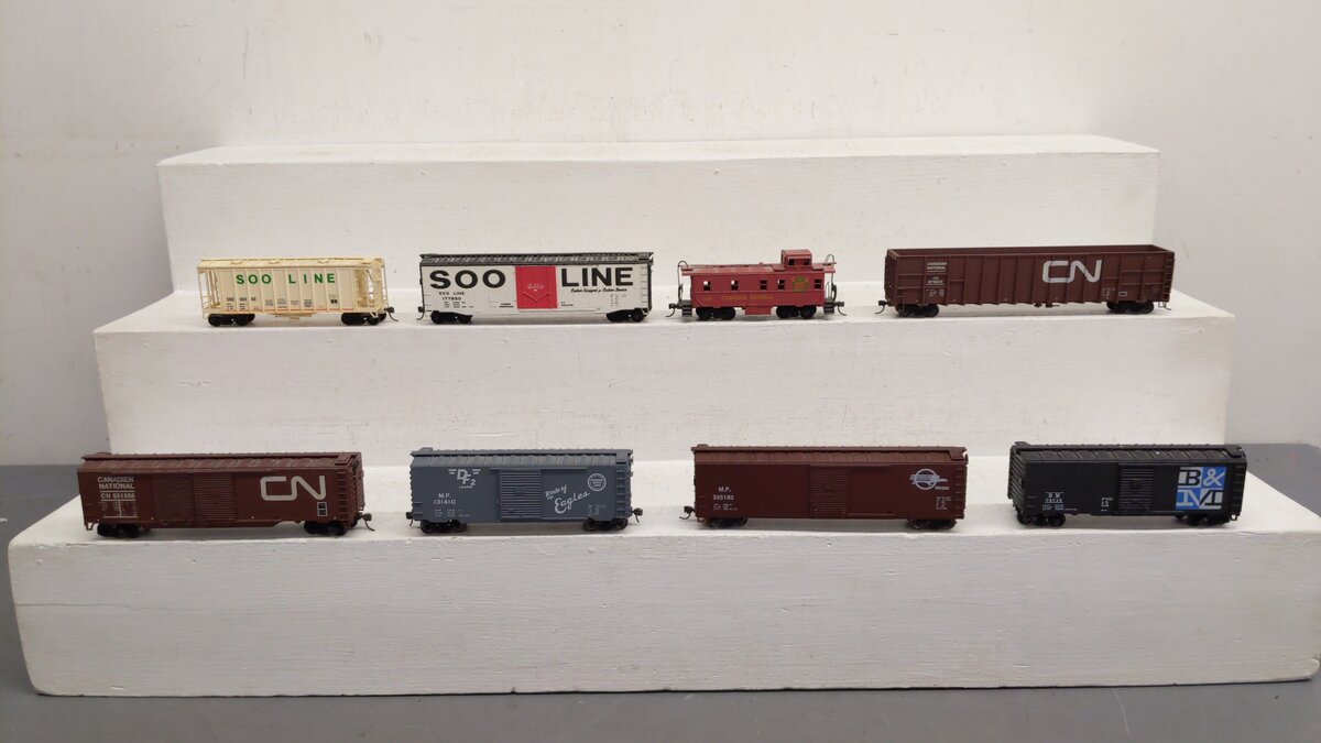 Athearn and Others HO Assorted Freight Cars 72901, 69260, 177850, 873623[8] VG