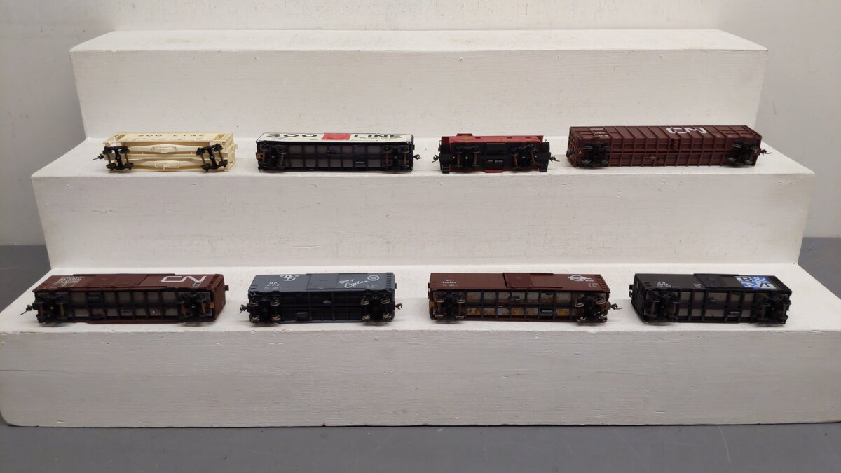 Athearn and Others HO Assorted Freight Cars 72901, 69260, 177850, 873623[8] VG