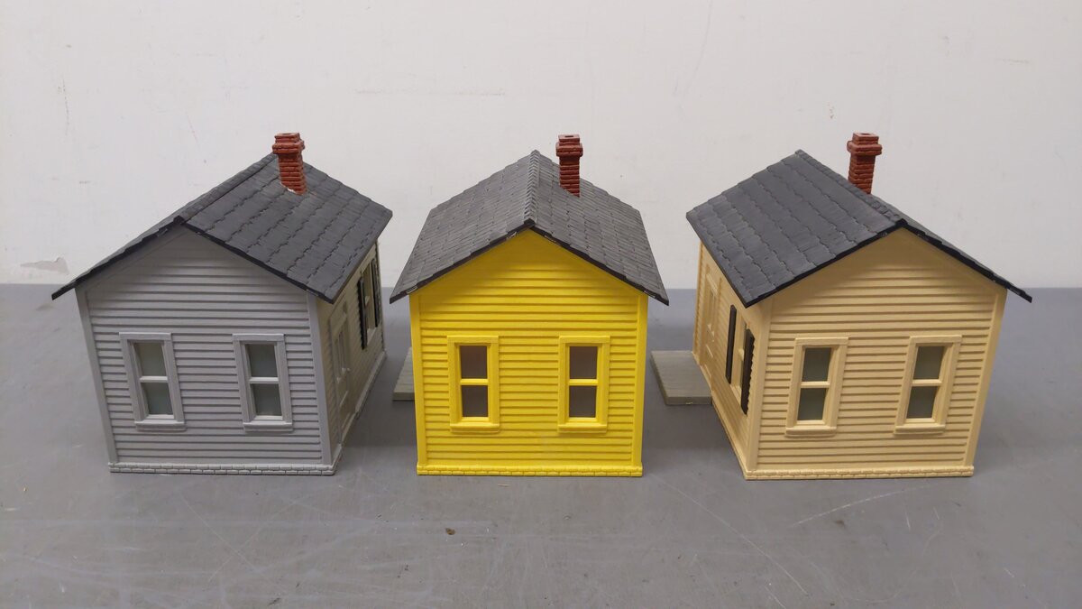 G Scale One Story Houses [3] VG