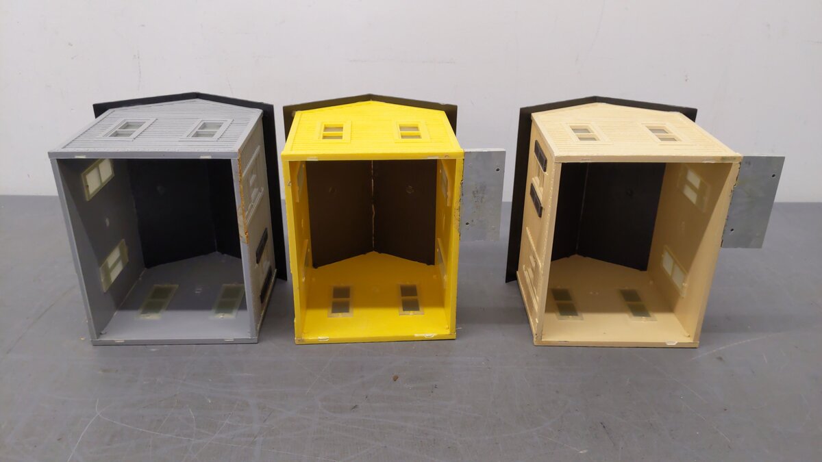 G Scale One Story Houses [3] VG