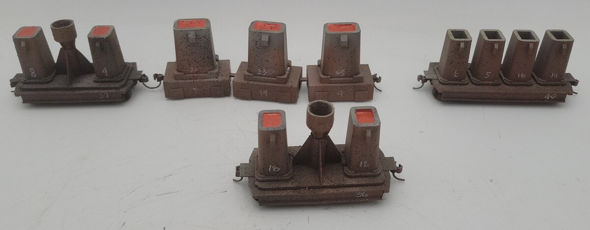 Rix Products 628-601 HO Scale Steel Mill Ingot Buggies & Molds Kits - Assembled VG