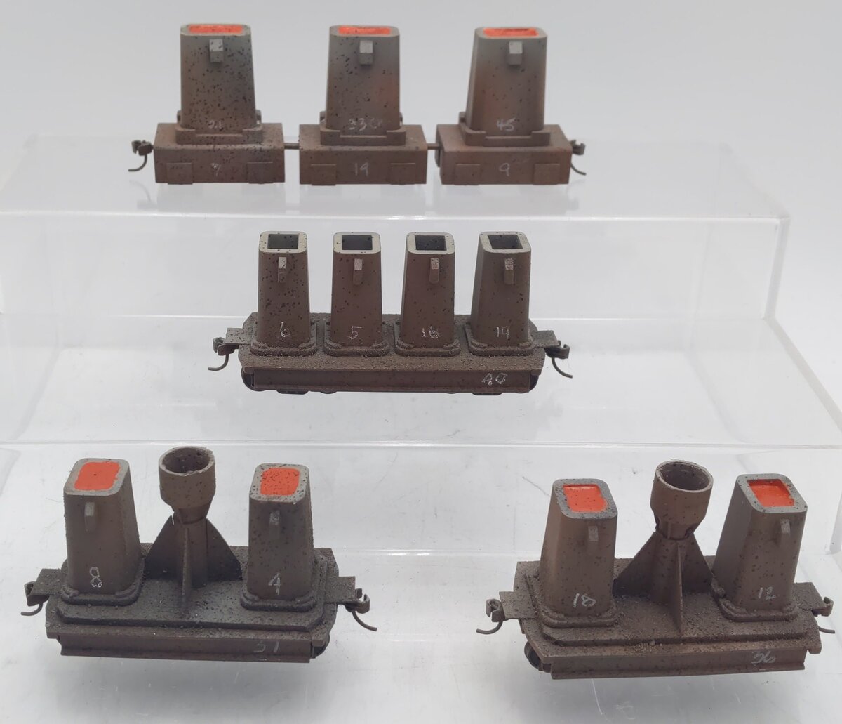 Rix Products 628-601 HO Scale Steel Mill Ingot Buggies & Molds Kits - Assembled VG