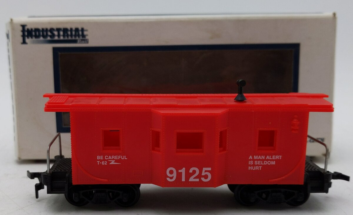 Industrial Rail HO Scale Caboose #9125 LN/Box