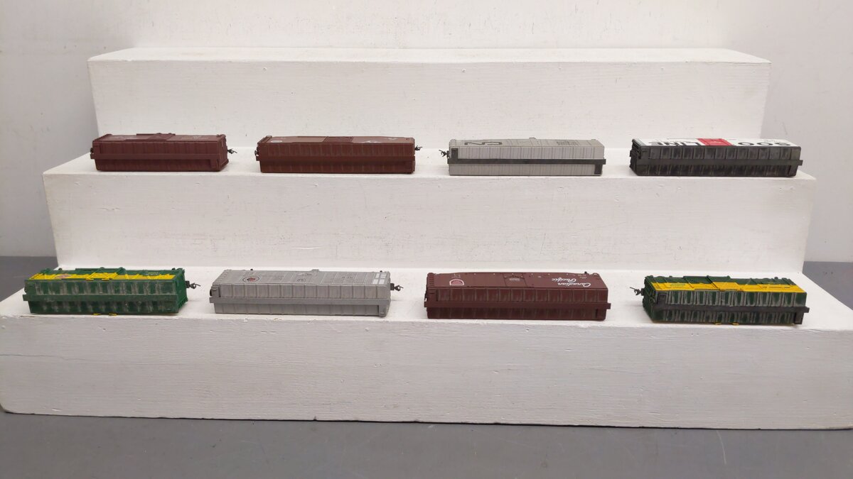 Athearn and Others HO Assorted Freight Cars 82435, 177850, 209872, 14332 [8] VG