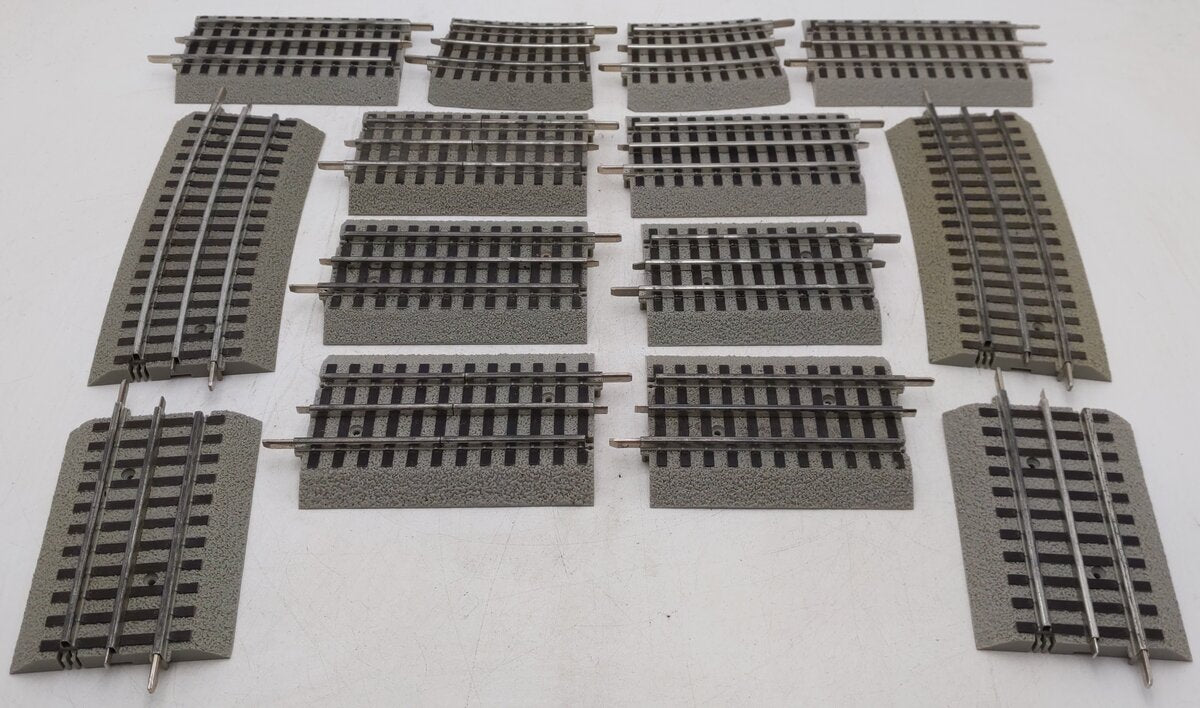 Lionel O Gauge Assorted Curved and Straight Fastrack Sections [14] EX