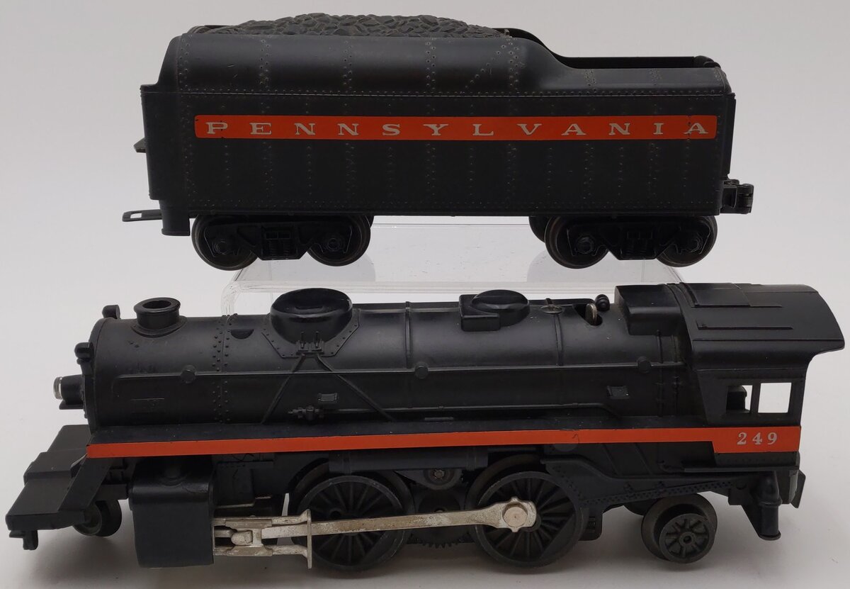 Lionel 249 Vintage O Postwar 2-4-2 Steam Locomotive w/ 250T Tender EX