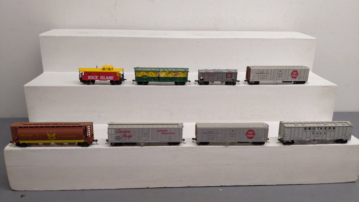 Athearn and Others HO Assorted Freight Cars 286048, 4244, 90120, 85124, 15040[8] VG