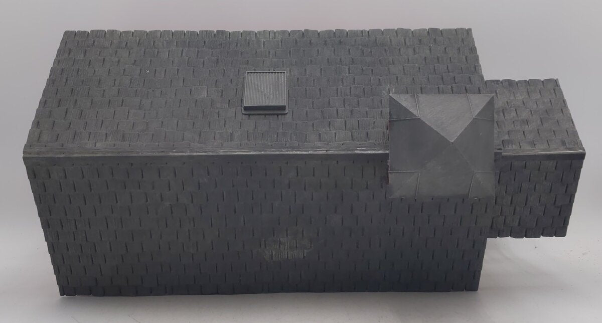 Pola G1810 G Scale Built-Up School House #1904 EX