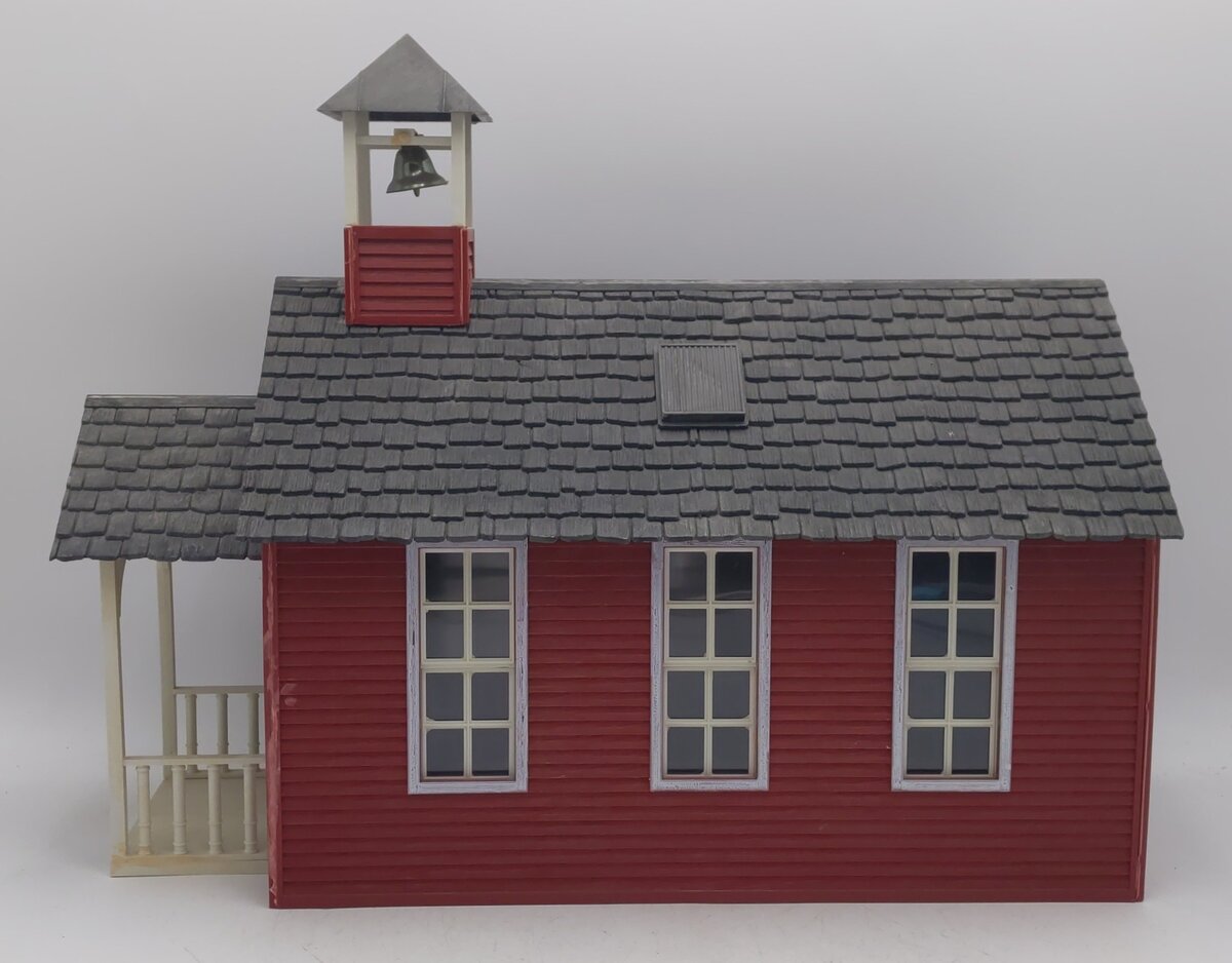 Pola G1810 G Scale Built-Up School House #1904 EX