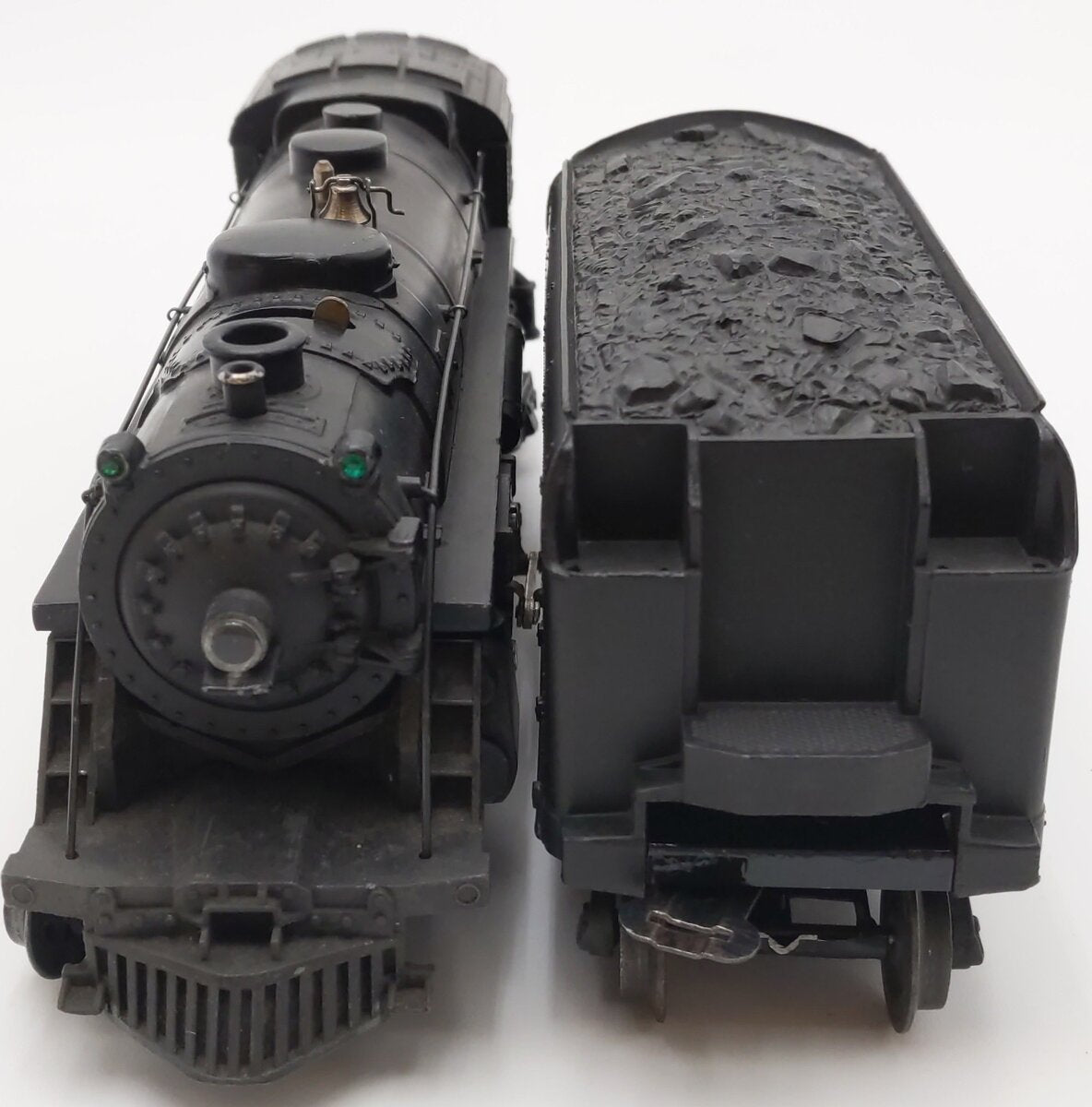 Lionel 1666 Vintage O 2-6-2 Die-Cast Steam Locomotive & 2466WX Tender VG