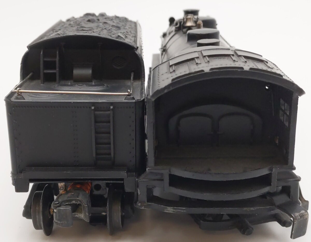Lionel 1666 Vintage O 2-6-2 Die-Cast Steam Locomotive & 2466WX Tender VG