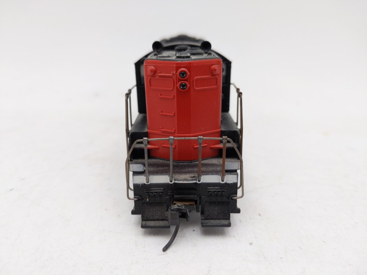 Athearn 3061 HO Canadian National GP-9 Diesel Locomotive #4563 VG