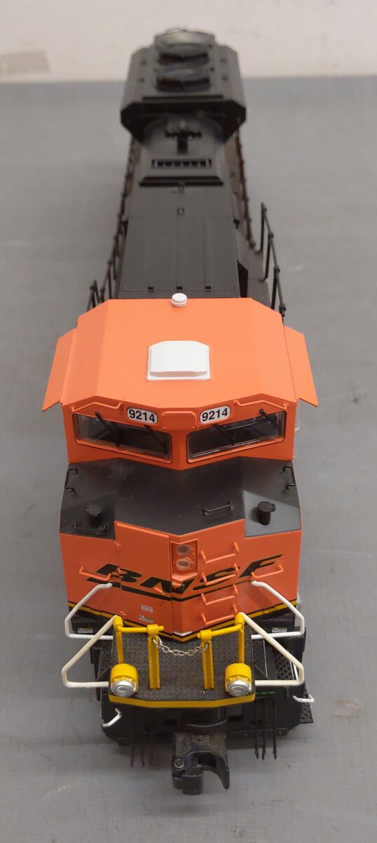 Lionel 85046 O BTO SD70ACe Diesel BNSF #9214/LCS w/Bluetooth