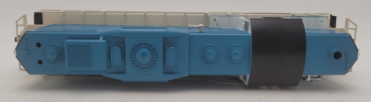 Lionel 6-8654 O Gauge Boston & Maine GP-9 Powered Diesel Locomotive #8654 EX/Box