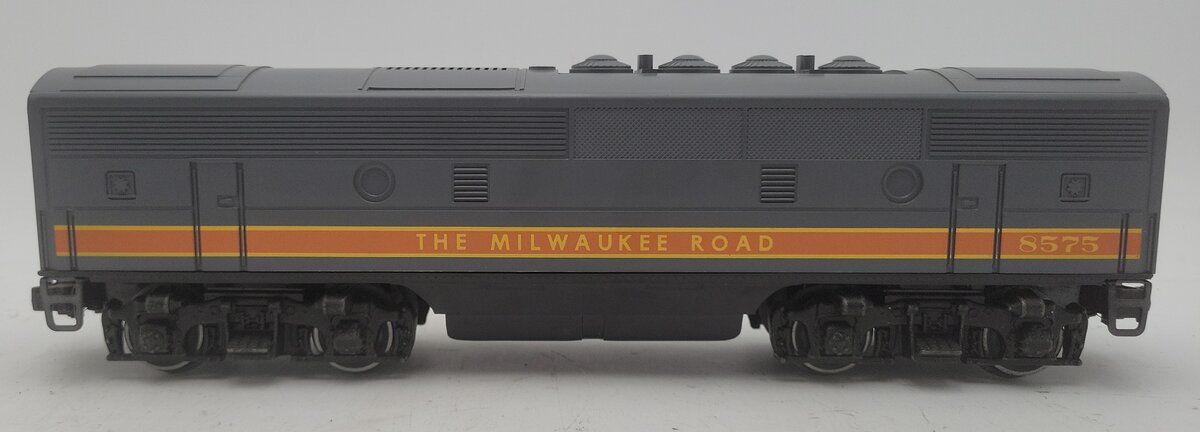 Lionel 6-8575 O Milwaukee Road Non-Powered B Unit Diesel Locomotive EX