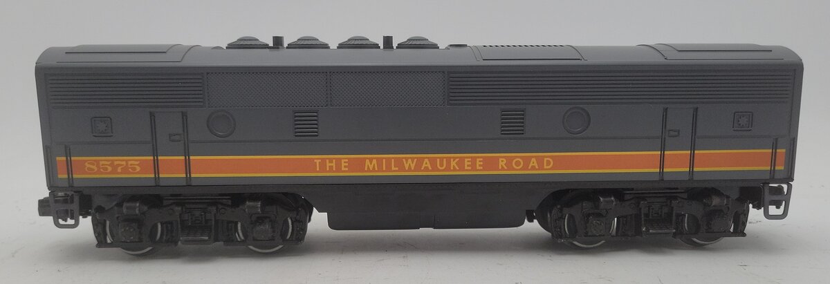 Lionel 6-8575 O Milwaukee Road Non-Powered B Unit Diesel Locomotive EX