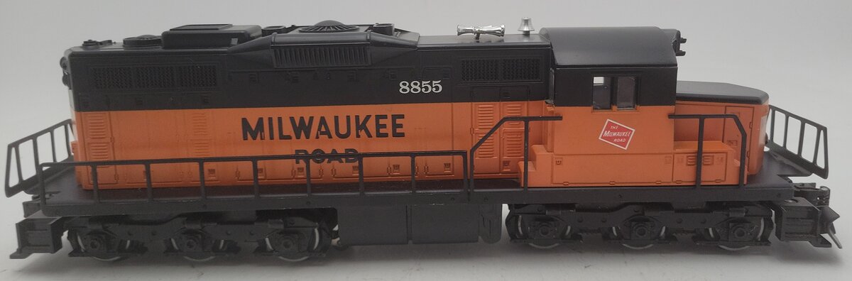 Lionel 6-8855 O Gauge Milwaukee Road SD-18 Powered Diesel Locomotive EX/Box