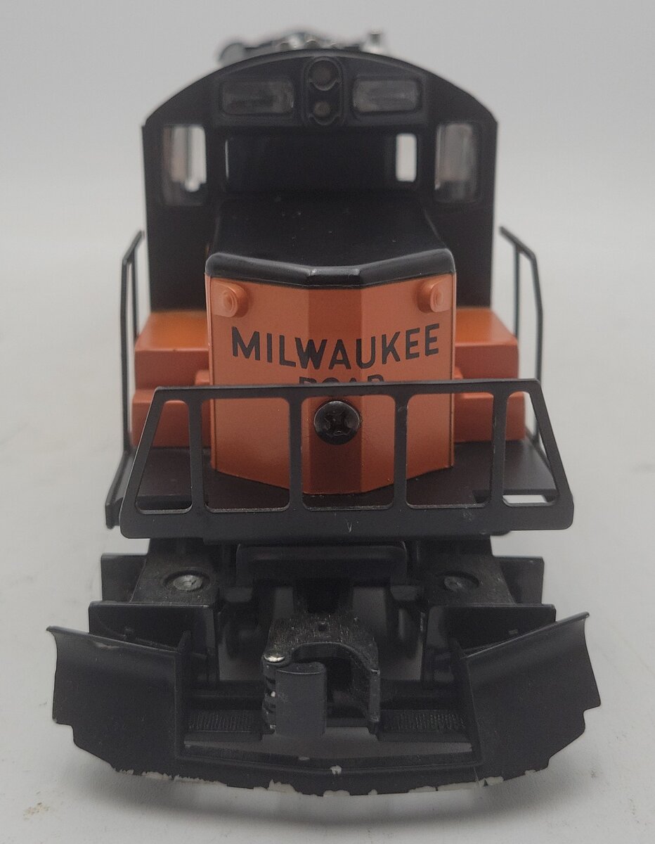 Lionel 6-8855 O Gauge Milwaukee Road SD-18 Powered Diesel Locomotive EX/Box