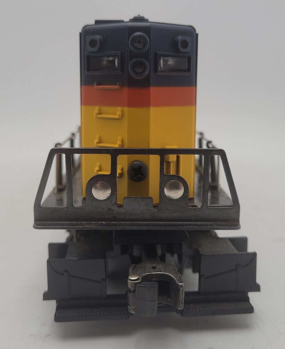 Lionel 6-8463 O Gauge Chessie System GP20 Diesel Engine VG