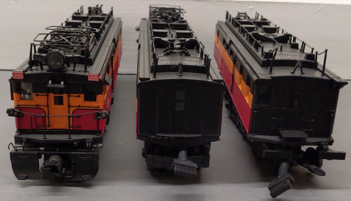 MTH 20-5570-1 O Gauge Milwaukee EF-2 Electric Train Set w/Proto-Sound 2.0 EX/Box