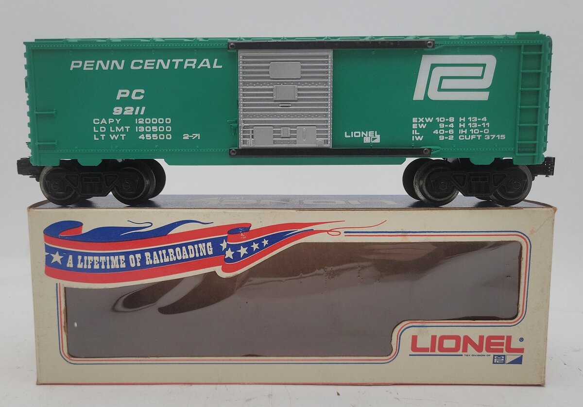 Lionel 6-9211 O Gauge Penn Central Boxcar EX/Box