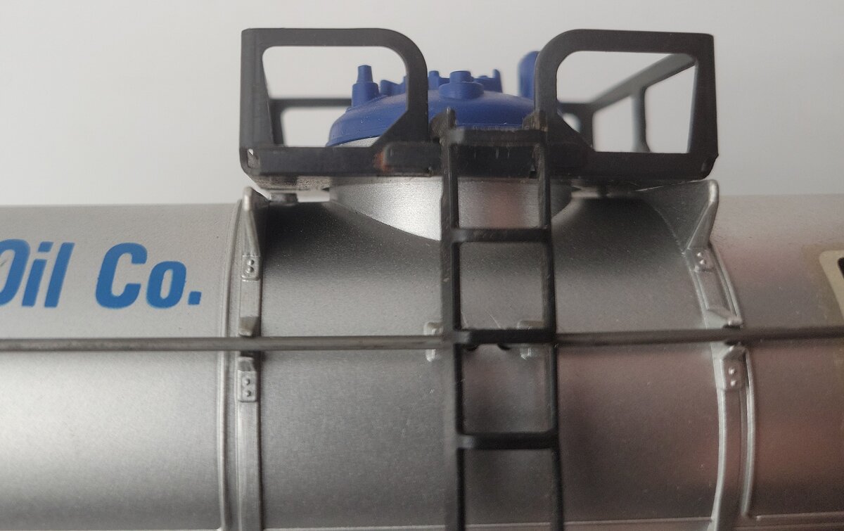 Lionel 6-9153 O Gauge Chevron Single Dome Tank Car VG/Box